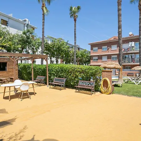 Velor Apartamentos Turisticos *