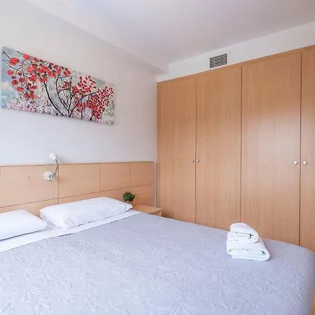Velor Apartamentos Turisticos * Castelldefels