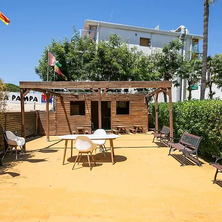 Velor Apartamentos Turisticos Castelldefels