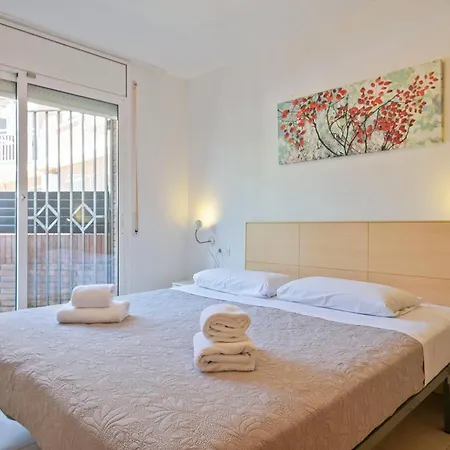 Velor Apartamentos Turisticos Castelldefels